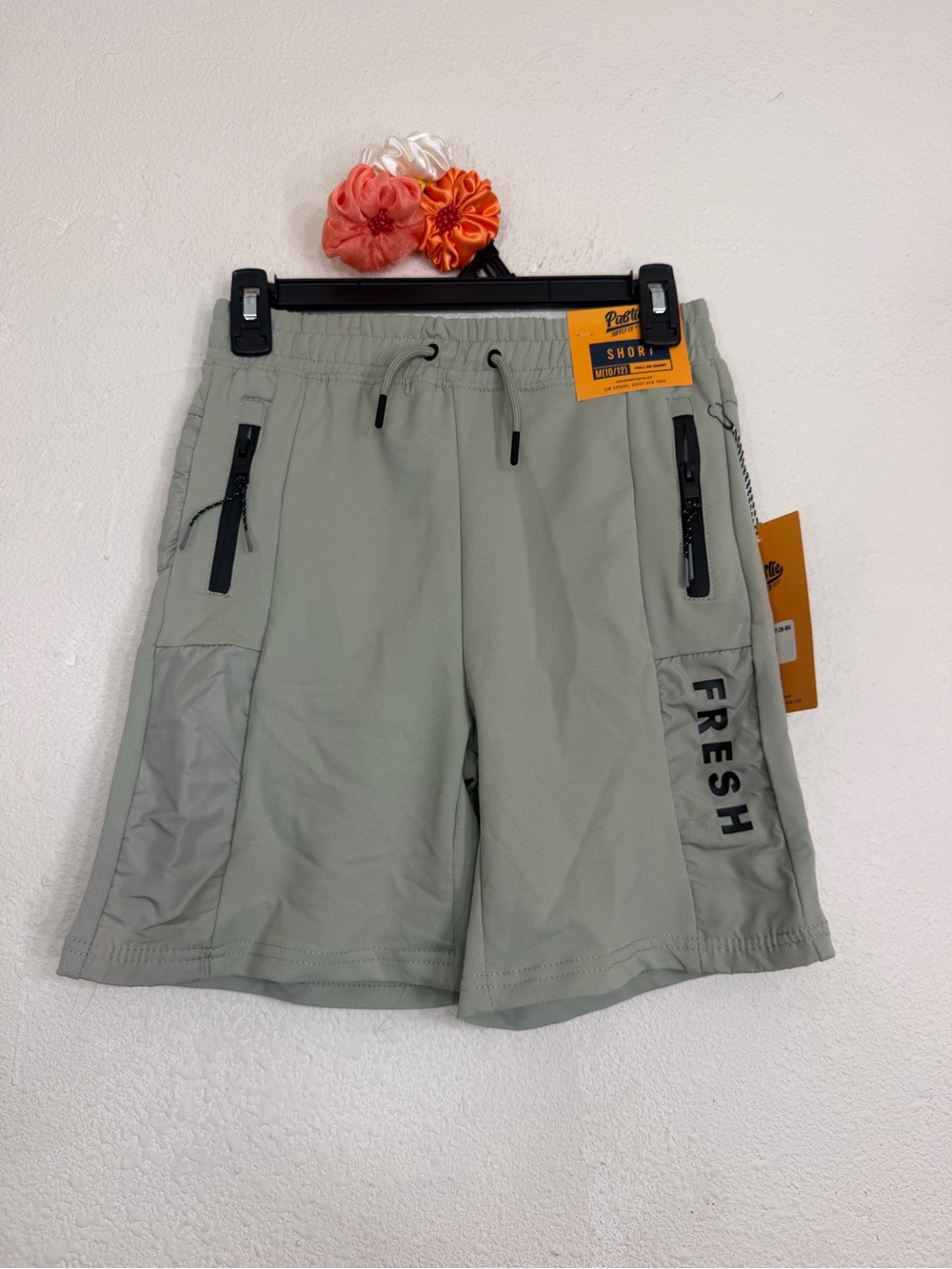 Public Supply Co. Boys Tech Shorts NWT Size M (10/12) Sage Green "FRESH"